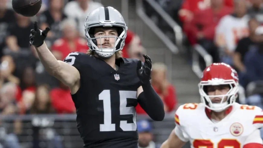 Kenny Pickett Claims He’s Ideal Backup for Bryce Young