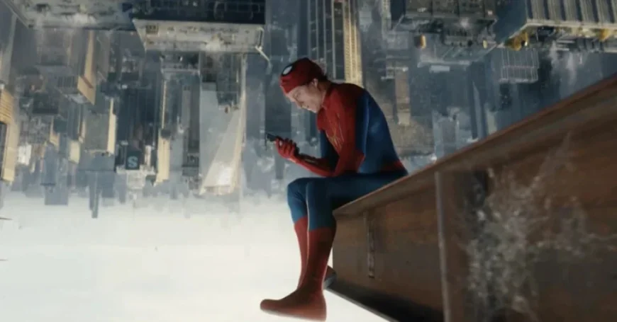 Spider-Man Showcases Galaxy Z Flip in New “Brand New Day” Trailer