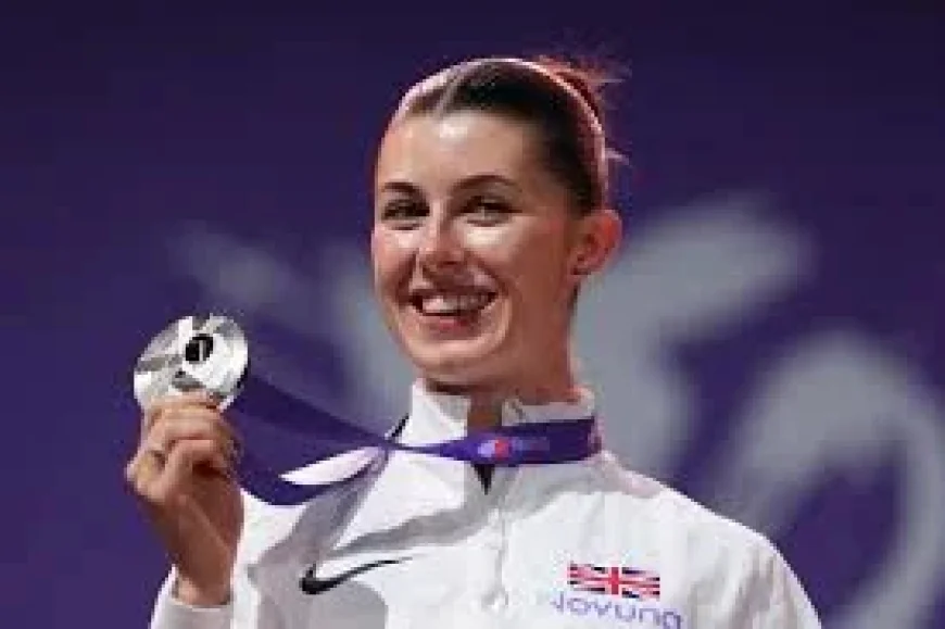 Amy Hunt: 3 Revelations from the World Indoor Championships That Reframe Athlete Empowerment