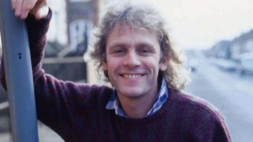 EastEnders icon unrecognisable as 80s TV heartthrob Paul Nicholas stuns This Morning fans