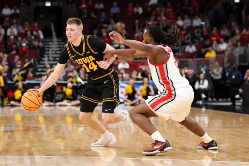 Clemson loses starter Welling; Iowa enters Tampa first-round as favorite