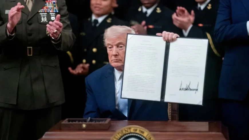 Trump Signs Order Safeguarding Army-Navy Game