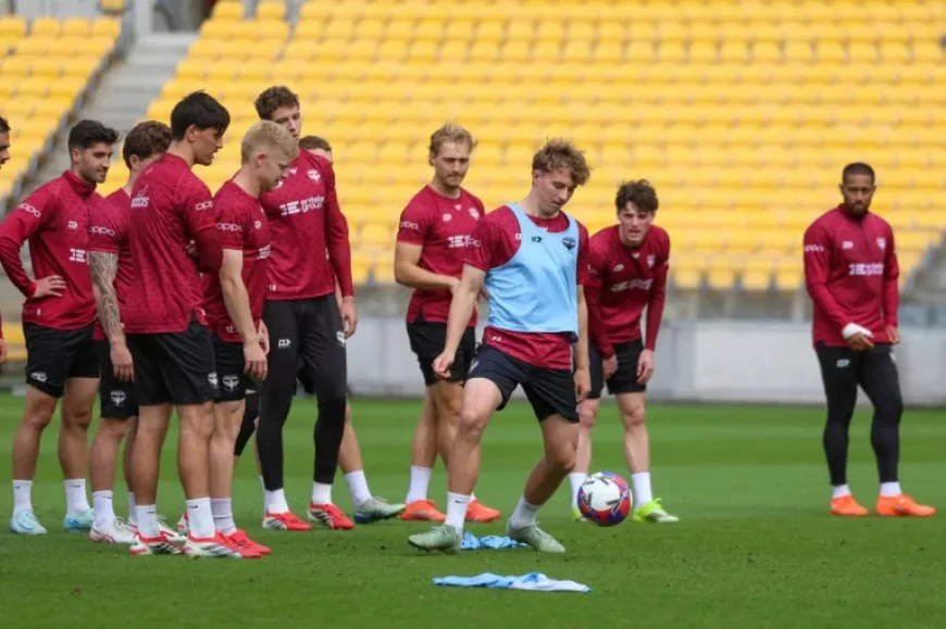 Brisbane Roar Vs Wellington Phoenix: ‘Must-win game’ for Brisbane Roar as Phoenix pivot from vulnerability to clean-sheet focus