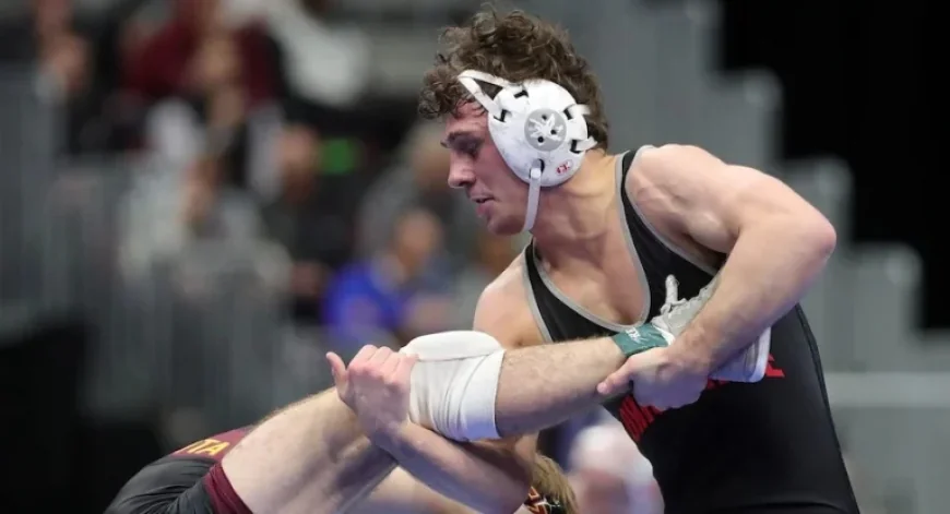 Ohio State’s Mendez, Davino to Compete for 2026 NCAA Wrestling Titles