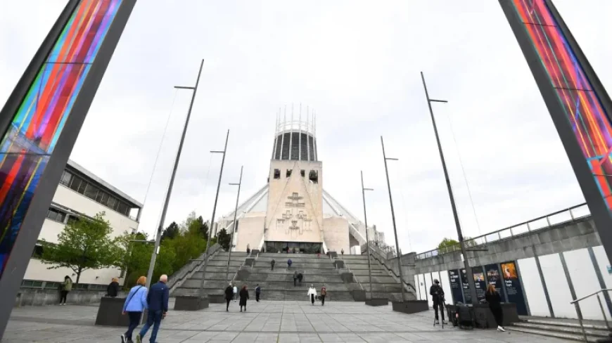 Ukip march triggers Section 60 order in Liverpool city centre
