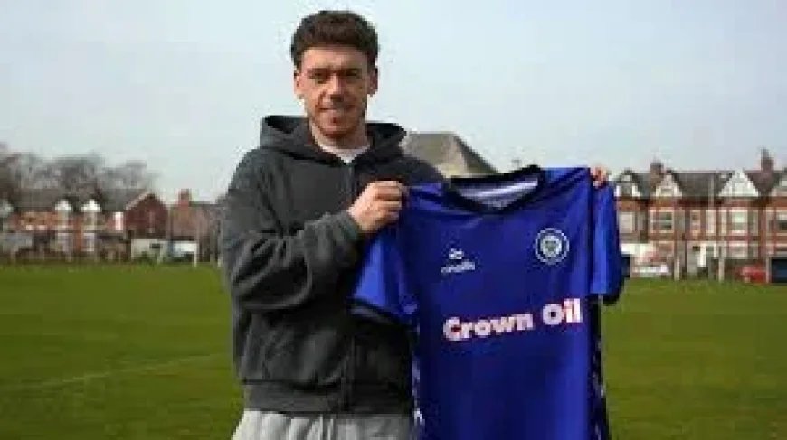 Rochdale Afc sign Oldham winger Luke Hannant