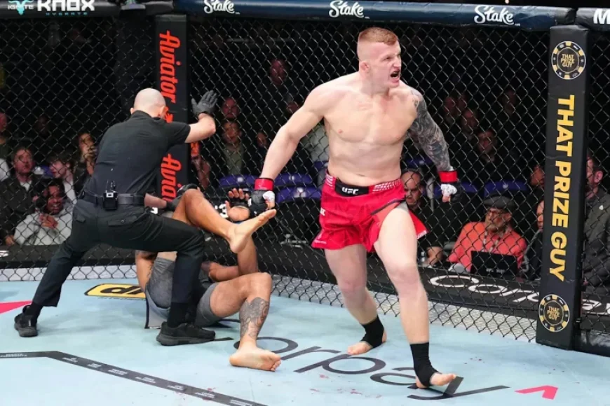 UFC Star Dominates Ex-NFL Player in 28 Seconds at London Event