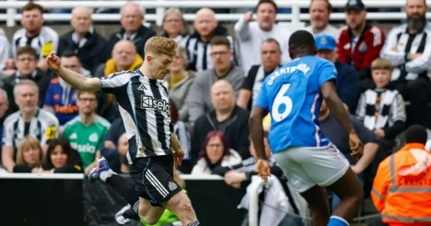 Lutsharel Geertruida: Match Halted at St James’ Park — 3-Minute Pause, Arrest and Probe