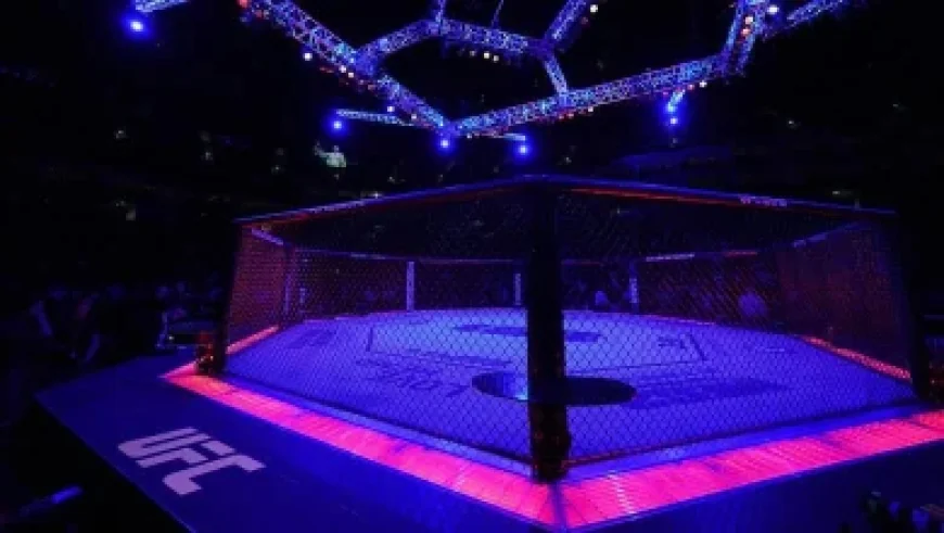 U-M Clinches B1G Championship with Five Unanswered Goals on Home Ice