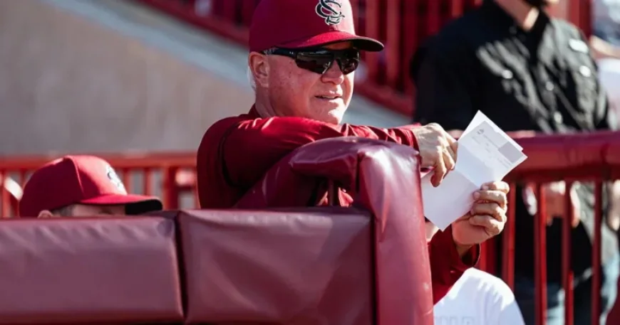 Paul Mainieri Steps Down as Gamecocks’ Baseball Head Coach