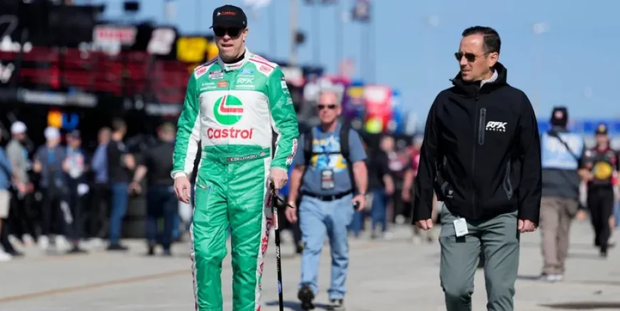 Darrell Waltrip’s Broken-Leg Legacy Raises Questions About Brad Keselowski’s Darlington Risk