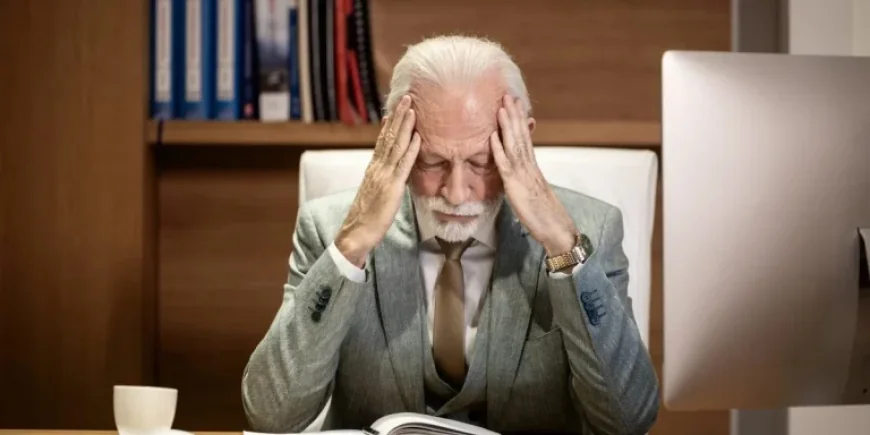 K-Shaped Economy Threatens Six-Figure Earners with Rising Costs and Job Risks