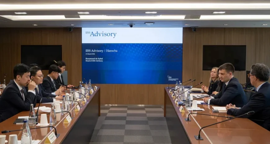 Hanwha’s Two-Front Pivot: Executive Exit in Shipping, Strategic Courtship in Defence