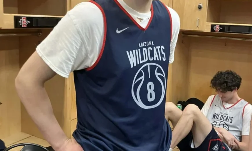 Ivan Kharchenkov and the Arizona Paradox: The “Glue Guy” Putting Up Star Numbers