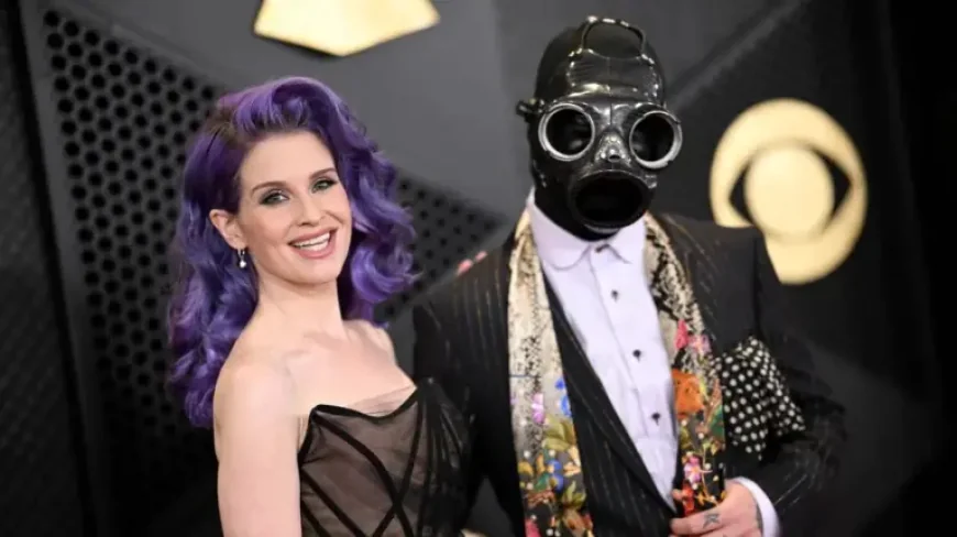 Kelly Osbourne in shock SPLIT from fiancé Sid Wilson seven months after proposal