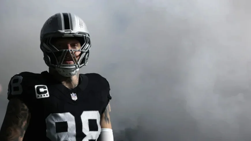 Cowboys Present Three Offers for Maxx Crosby, Report Claims