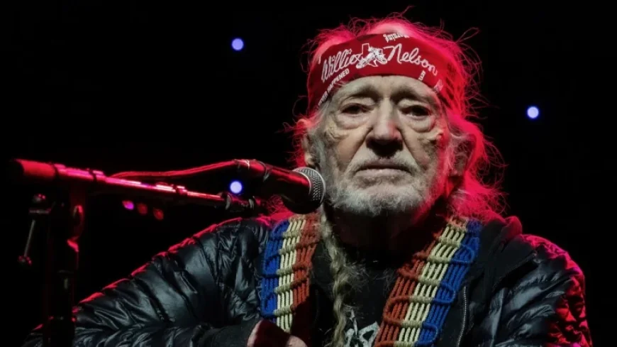 Willie Nelson Reveals 2026 Outlaw Music Festival Tour Dates