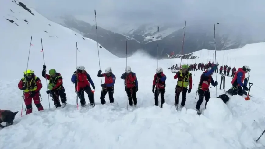 South Tyrol Avalanche: Two Dead, 25 Caught on Busy Slope — Questions over Unstable Snowpack