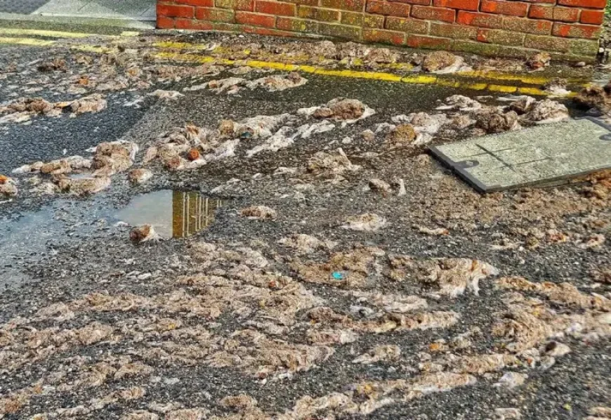 Southern Water team ‘blame wet wipes’ for river of sewage flowing down Fort Hill in Margate