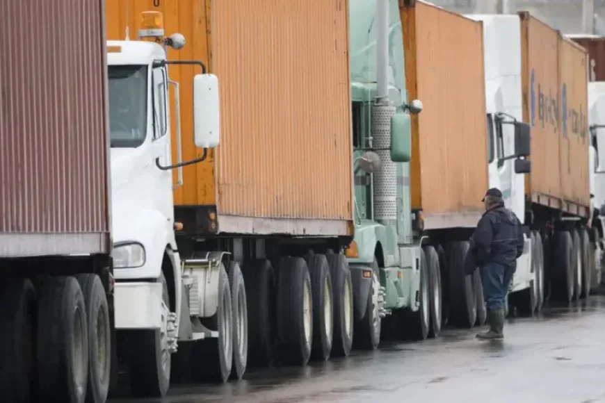 Salaire Minimum rise to $18.15: A courier’s 40-cent lifeline and a wider test of low‑wage policy