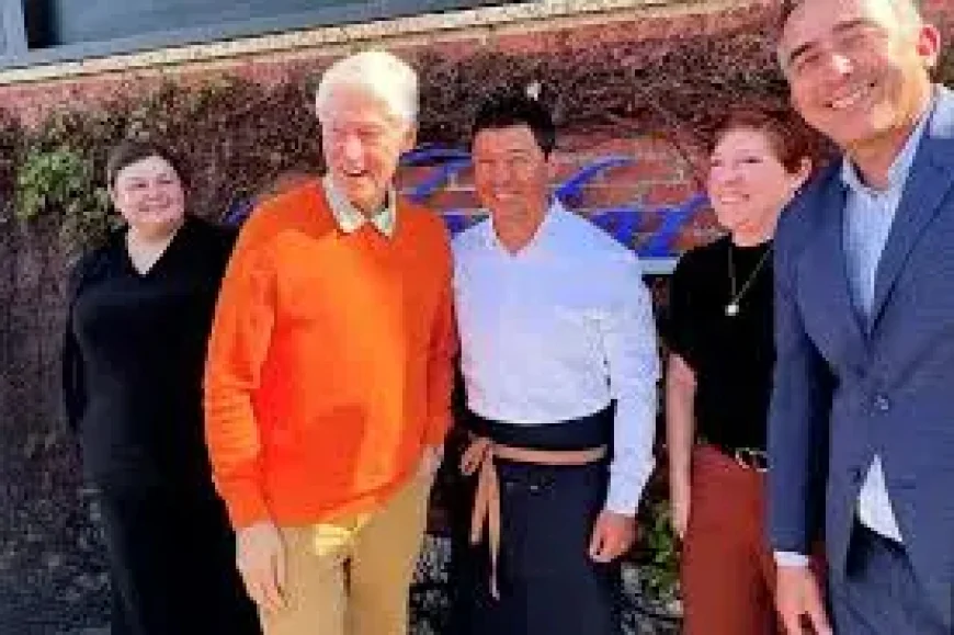 Brunch and an endorsement? Bill Clinton spotted dining with top 2028 Dem presidential hopeful