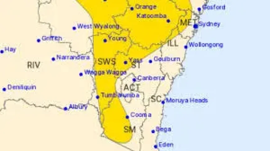 Sydney Storm: Severe thunderstorms pass Canberra, threat shifts to border towns