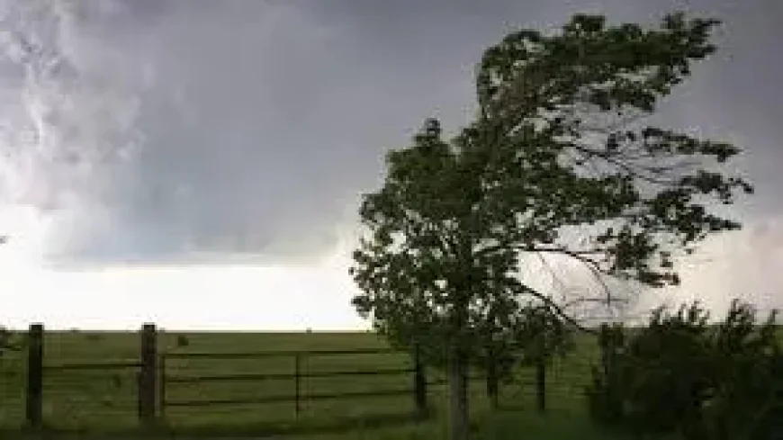 Weather Ireland: As Yellow Wind Warning Expires, Gusty, Cloudy Conditions Continue