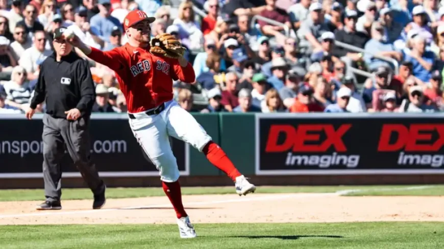 Caleb Durbin switches to No. 5 on the eve of Opening Day as Red Sox set roster