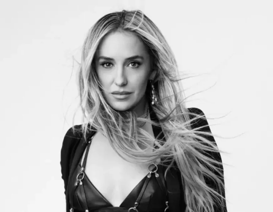 Lainey Wilson After the Pass: Why One Backstage Moment Resonates as She Balances Music, Film and Life