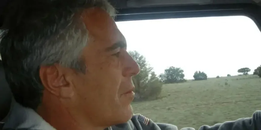 Faith Kates: Modeling Mogul Exposed in Epstein Files — 5,000 Mentions and Financial Ties