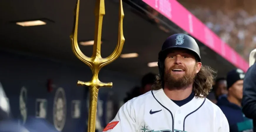 Guardians Edge Mariners Despite Barrage of Solo Homers on Opening Day