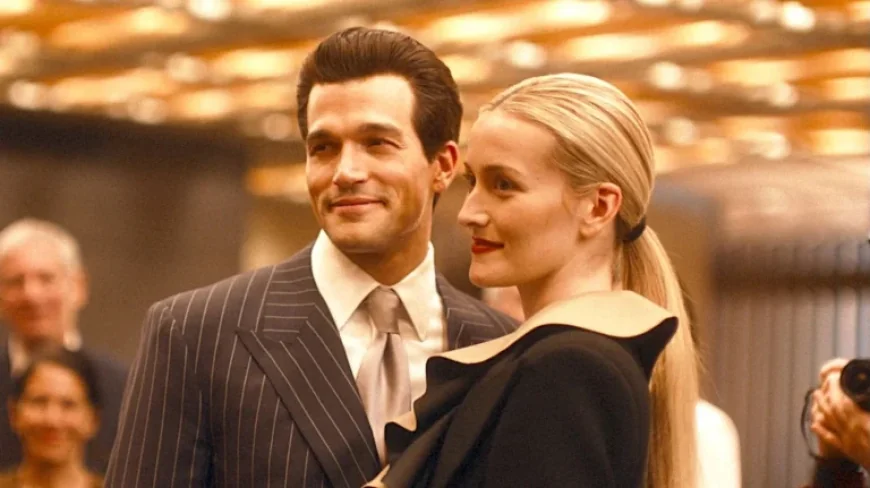 JFK Jr. and Carolyn Perish in Tragic Plane Crash