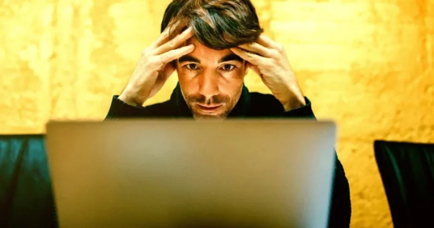 Tufts Report Warns: Brain-Intensive Jobs May Face Significant Challenges