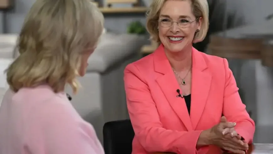 Sophie Thibault: From ‘machine de guerre’ to photographer — a face, a fight and a new frame of life