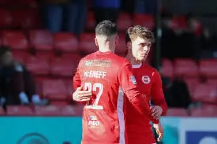 Glentoran F.c. Vs Linfield: Larne Win Moves Six Clear After Glens Draw with Blues