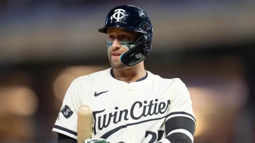 Royce Lewis decision ignites Opening Day storm as Twins defend ninth-inning pinch-hit move