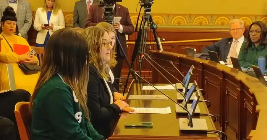 Illinois University objects as House committee advances evidence-based funding overhaul