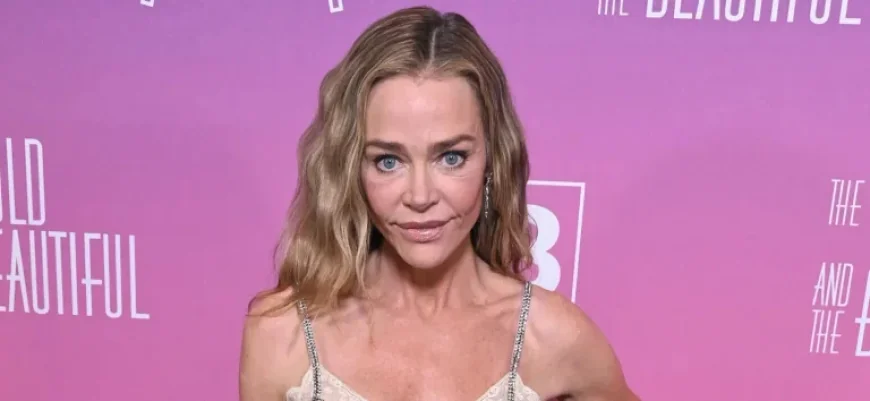 Denise Richards Unveils ‘New Face’ at Red Carpet Event
