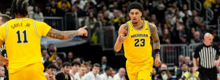 Elite Eight 2026: Expert Picks and Odds for Tennessee vs. Michigan
