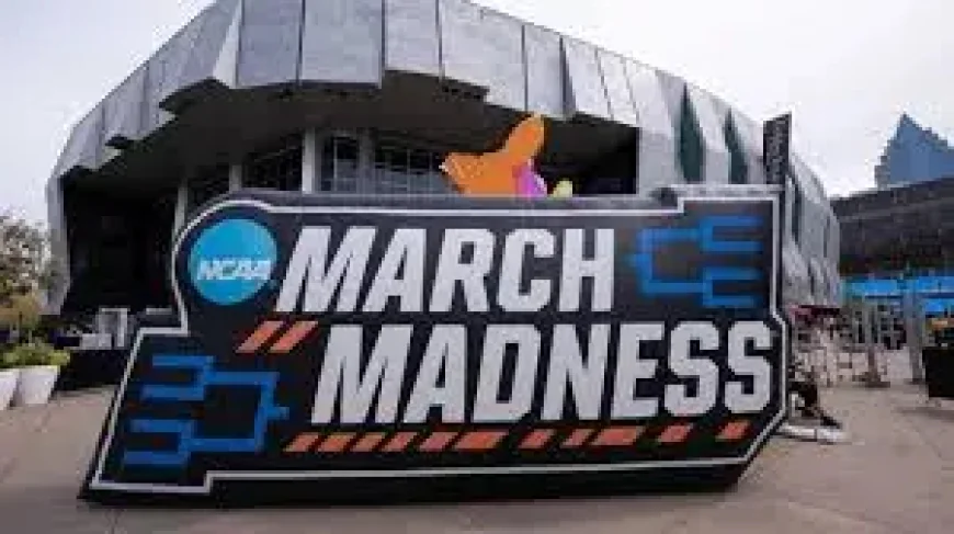 Duke Basketball Game: Faulty Mic Turns Anthem Into a Moment of Shared Patriotism