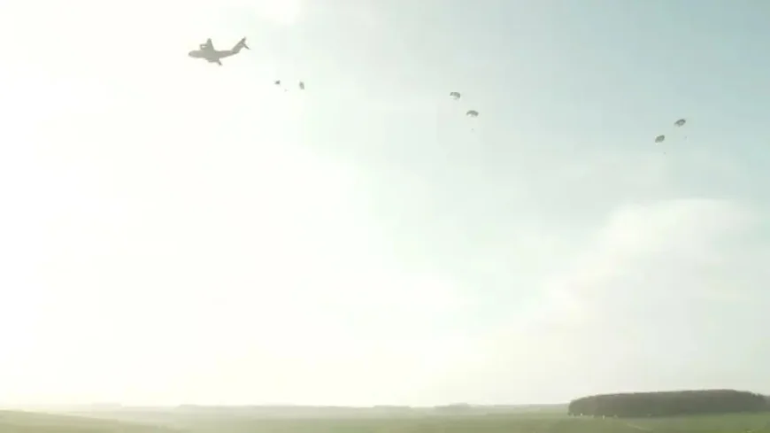 Parachute Regiment at Centre of Largest UK Drop in a Decade — Excitement as 276 Personnel Jump on Salisbury Plain