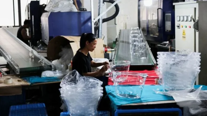 Iran Conflict Unveils Environmental Cost: Plastic Waste Crisis