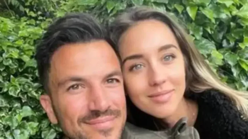 Peter Andre: Wife diagnosed with shingles and shares warning sign as a public-health moment