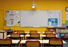 Fermeture Ecole: Teachers, parents and the quiet crisis reshaping classrooms