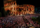 Pope Francis and the 30,000-Voice Good Friday Moment at the Colosseum