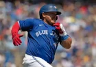 John Schneider Toronto Blue Jays Face a Test as Alejandro Kirk Lands on the Injured List