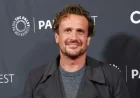 Jason Segel Unveils Revamped Jimmy in ‘Shrinking’ Season 4