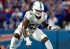 Dolphins’ Aaron Brewer Reacts Strongly to Jaylen Waddle Trade Decision