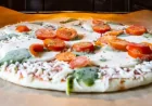 Top Nutritionists Recommend the Healthiest Frozen Pizzas