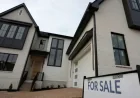 US Home Sales Decline in March, Start Spring Season Slowly